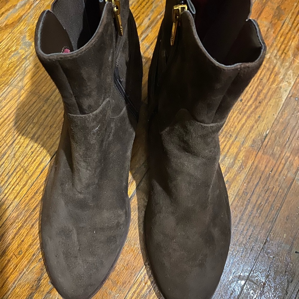 Tommy Hilfiger, brown ankle bootie, Sz. 10